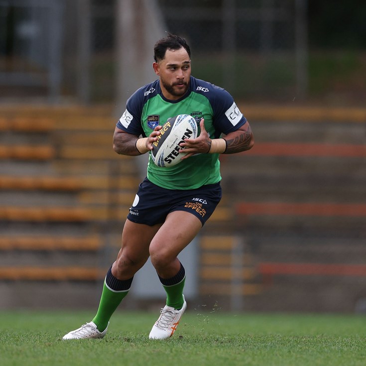 Puru headed to Sharks for 2025