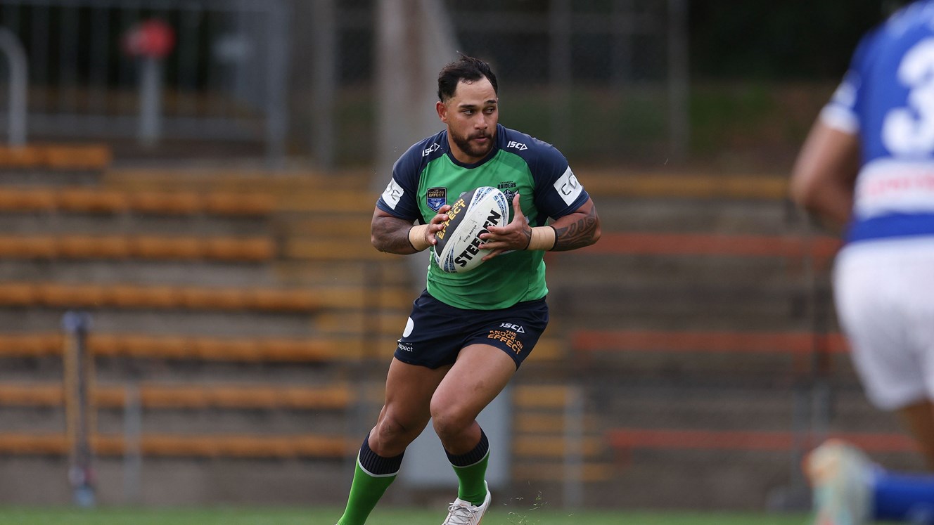 Puru headed to Sharks for 2025